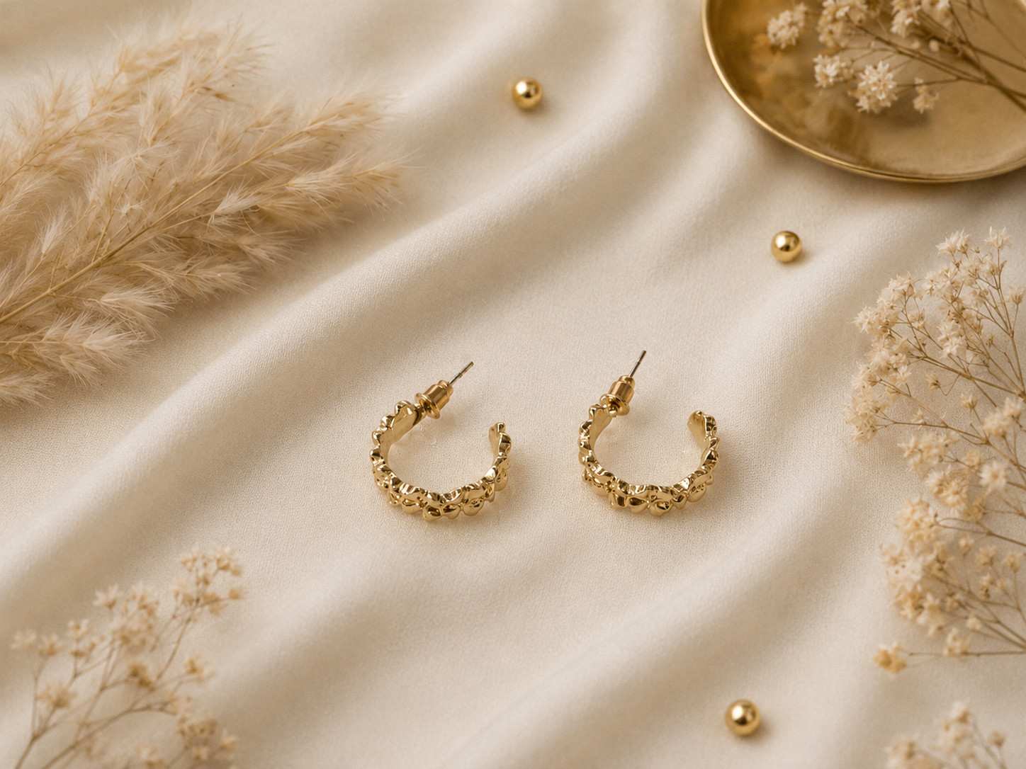 Everyday Gold Hoop Earrings